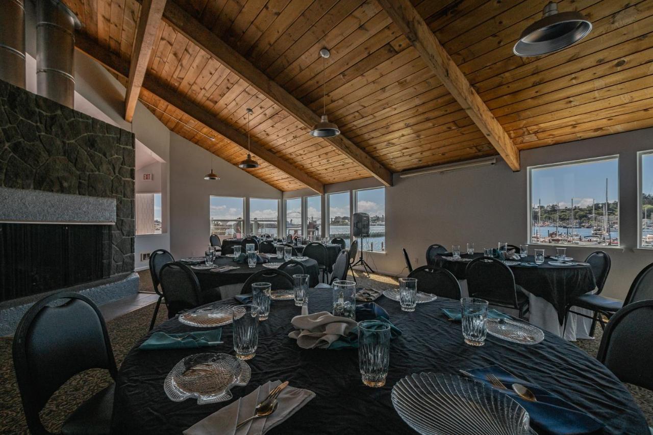 Embarcadero Resort Newport Ngoại thất bức ảnh
